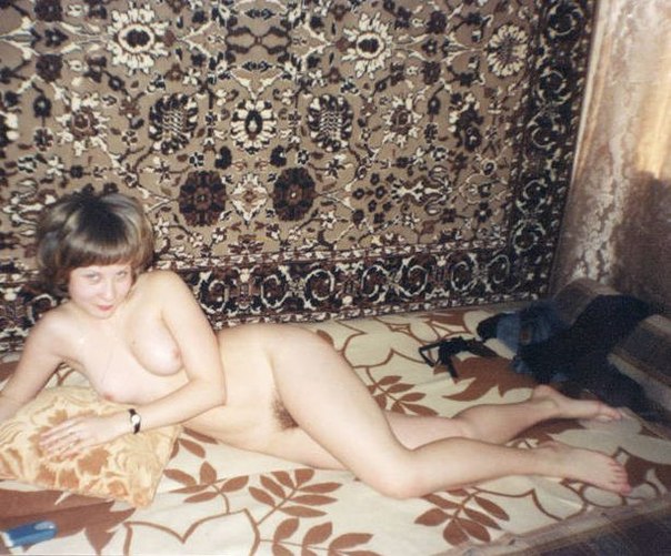 Ретро фото голеньких девах